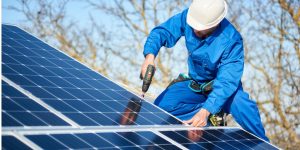 Installation Maintenance Panneaux Solaires Photovoltaïques à Cours-les-Barres